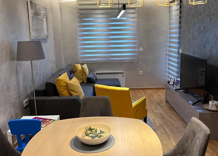 Ns In 아파트 즐라티보